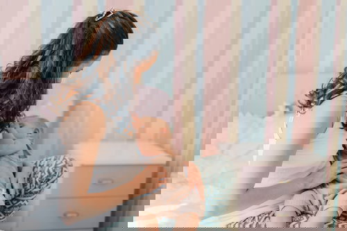 วิธีปั๊มนม เทคนิคปั๊มนม ปั๊มนมให้เกลี้ยงเต้า แม่ให้นม แม่ให้นมบุตร นมแม่