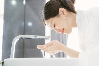 Pregnancy skin care tip | Wash your face regularly