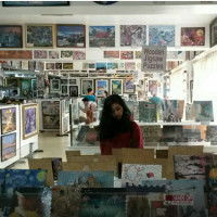 Roseanne Flores profile icon