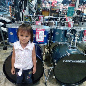 emee emz profile icon