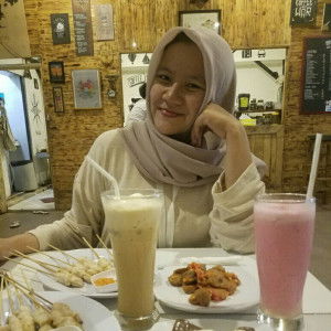 Tristiana Dian profile icon