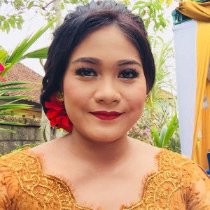 Tutik Ary profile icon