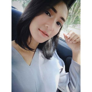 Ayunie Wahyuni profile icon