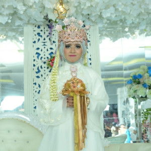 Maya Gita profile icon