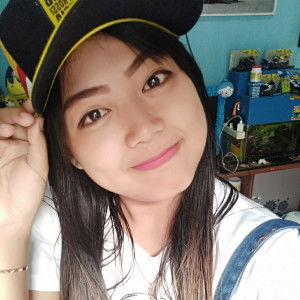 rina fitriani profile icon