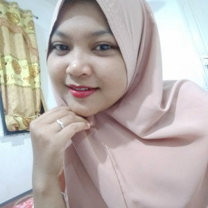 Resti Putri profile icon
