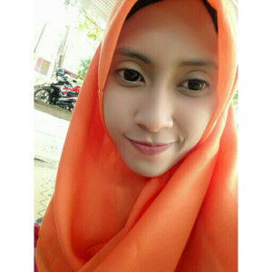 Intan Putri profile icon