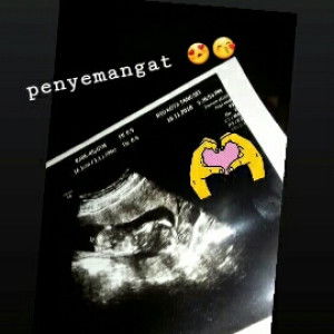 Fitri Avrilia profile icon