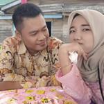 Tika Sari profile icon