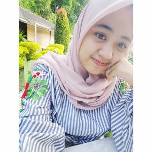 Putri Ayu wandini profile icon