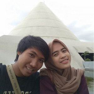 Nur laili profile icon