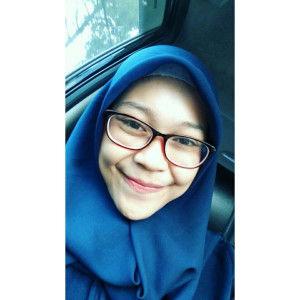 putri anggun profile icon