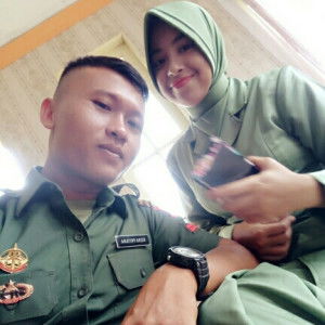 Claudia16 profile icon