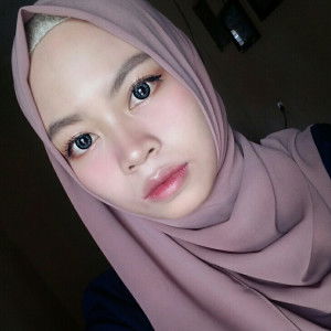 Devi Novita profile icon