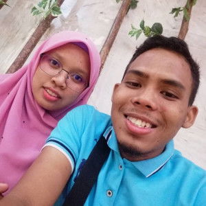 nia amira profile icon