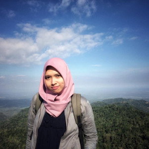 Yuli Nurhana profile icon
