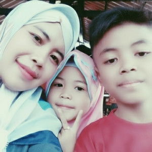 Winni Anggraeni profile icon