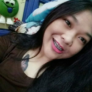 Resti Yanti Maholina profile icon