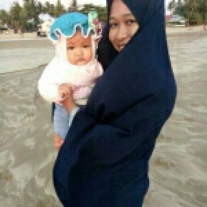 fatimah syarif profile icon