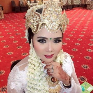 Safitri profile icon