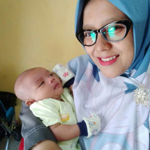 Riza Zakiyah profile icon