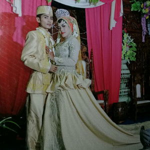 Novieta Sari profile icon