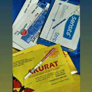 Rosa Caroline Isna Zakiyyah profile icon