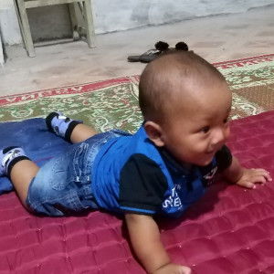 ĺyudiana profile icon