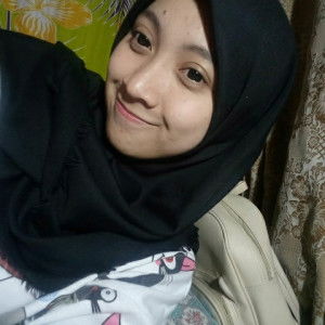 Reni Sundari profile icon