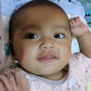 Reni Agustina profile icon