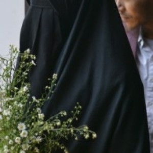 Desy Elvasari profile icon