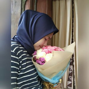 Heni Atikah profile icon