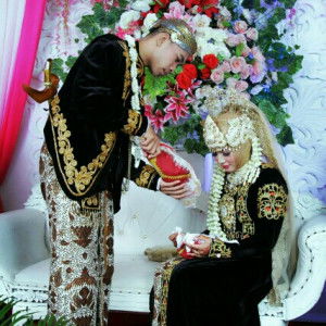 Momy Fariz profile icon