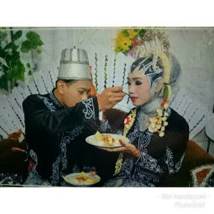 Fitri Handayani profile icon