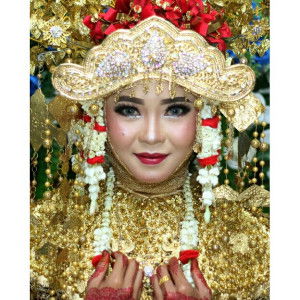 endah fitriyani profile icon