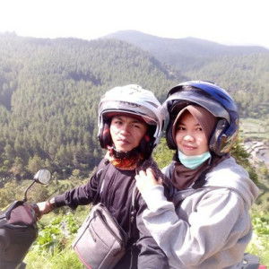 Septi Santika profile icon