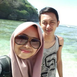 Luluk Hidayati profile icon