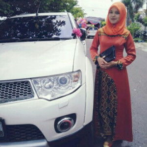 Elle wijaya profile icon