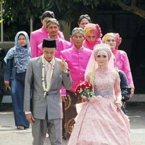 Atikaa Rustiyanii profile icon