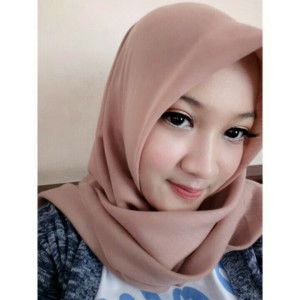 Reni Ardiyani profile icon