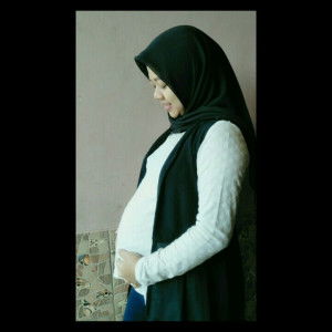 ayu srifujiastuti profile icon