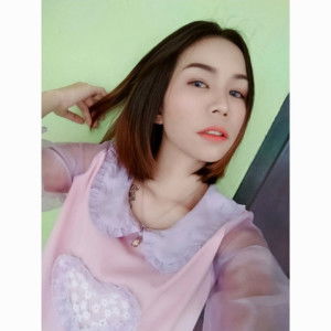 ชื่อ'ฝน เอวลอย profile icon