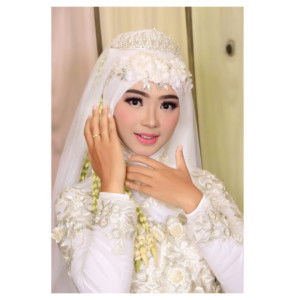 Aiqli Tarakanita profile icon