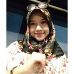 Menik Prastiti profile icon