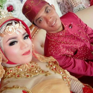 eka yuniartyy profile icon