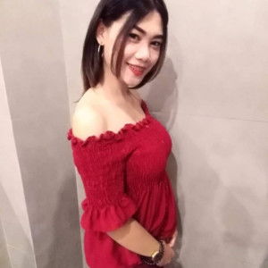 Bee~Ww. profile icon