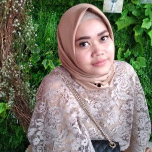 Oky Julia Dewi profile icon