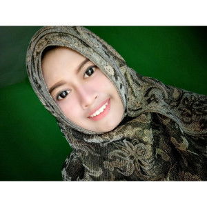 Intan Nur Fitriani profile icon