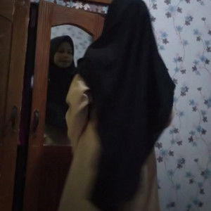 Sri wahyuni profile icon