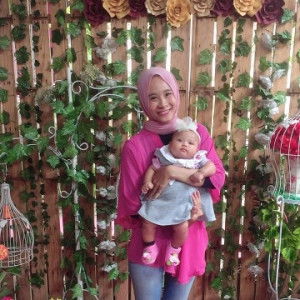 Ratna Wahyu profile icon